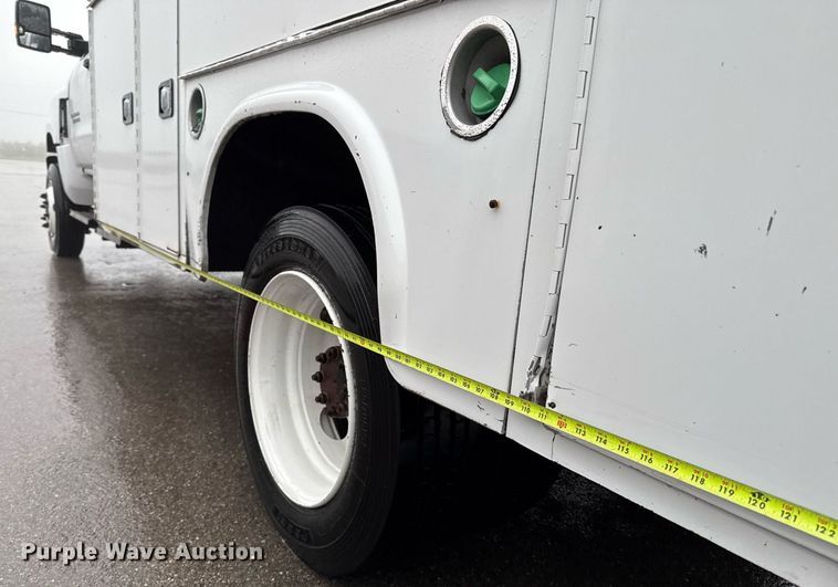 image for item ED5620 2019 Chevrolet Silverado 5500HD Crew Cab utility / service truck