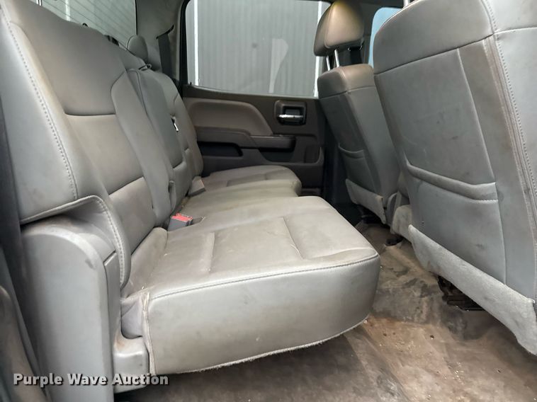 image for item ED5620 2019 Chevrolet Silverado 5500HD Crew Cab utility / service truck