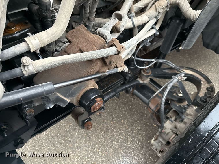 image for item ED5620 2019 Chevrolet Silverado 5500HD Crew Cab utility / service truck