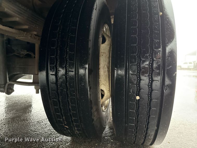 image for item ED5620 2019 Chevrolet Silverado 5500HD Crew Cab utility / service truck