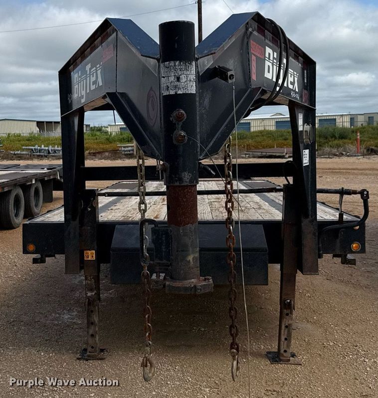 image for item ED5621 2017 Big Tex 14GN-20BK+5 equipment trailer