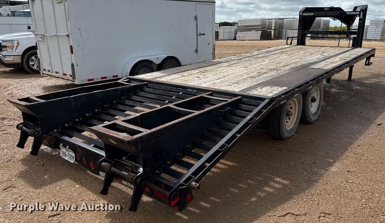 image for item ED5621 2017 Big Tex 14GN-20BK+5 equipment trailer
