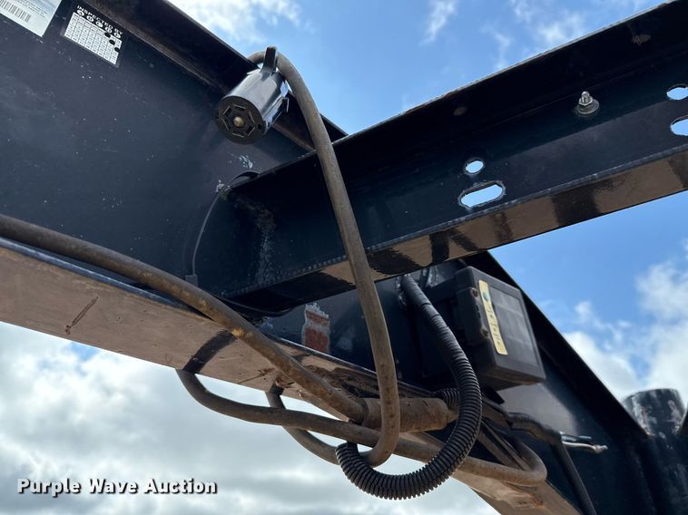 image for item ED5621 2017 Big Tex 14GN-20BK+5 equipment trailer