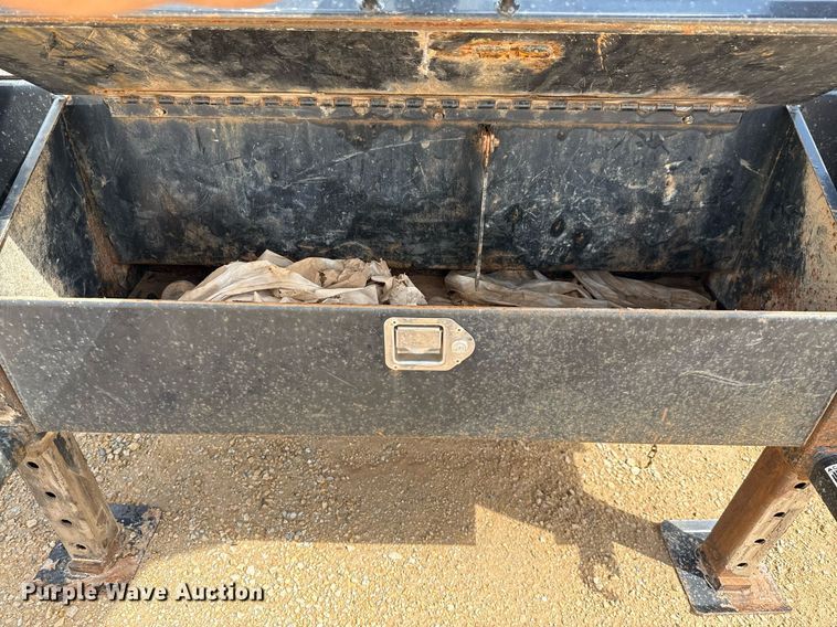 image for item ED5621 2017 Big Tex 14GN-20BK+5 equipment trailer