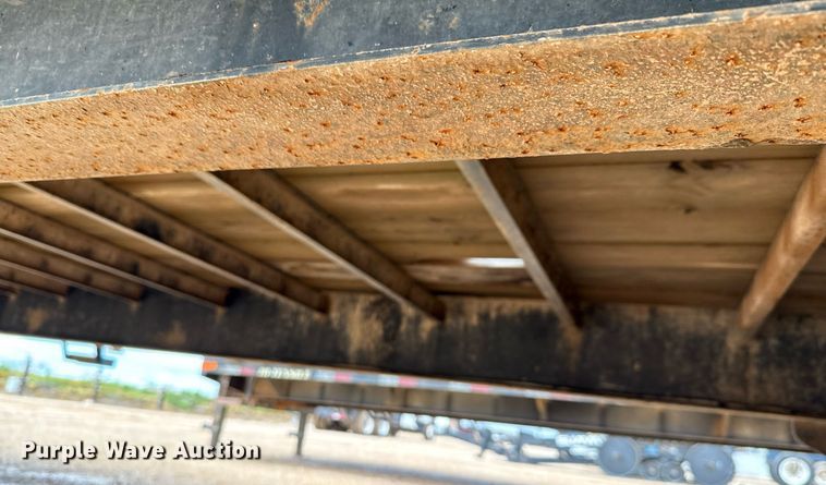 image for item ED5621 2017 Big Tex 14GN-20BK+5 equipment trailer