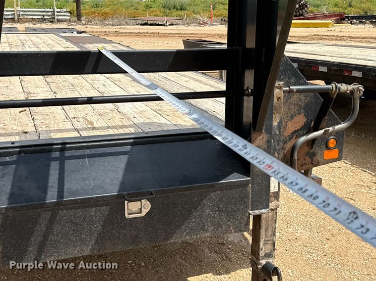 image for item ED5622 2017 Big Tex 22GN-28BK+5MR equipment trailer