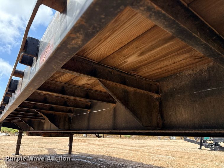 image for item ED5622 2017 Big Tex 22GN-28BK+5MR equipment trailer