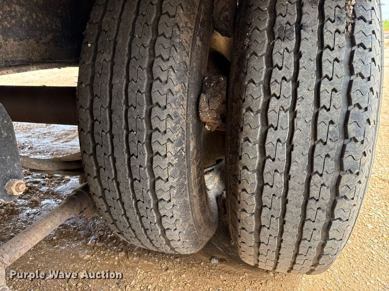 image for item ED5622 2017 Big Tex 22GN-28BK+5MR equipment trailer