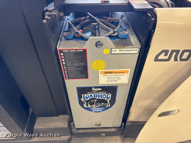 image for item EF1988 Crown SP3520-30 order picker