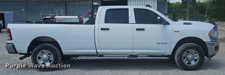 image for item EF3486 2019 Dodge Ram 2500 Crew Cab pickup truck