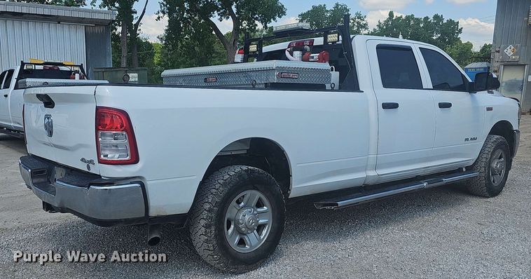 image for item EF3486 2019 Dodge Ram 2500 Crew Cab pickup truck