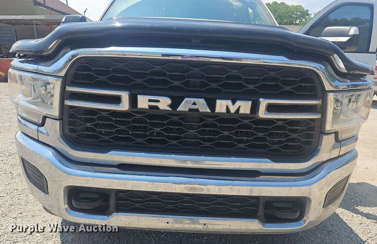 image for item EF3486 2019 Dodge Ram 2500 Crew Cab pickup truck