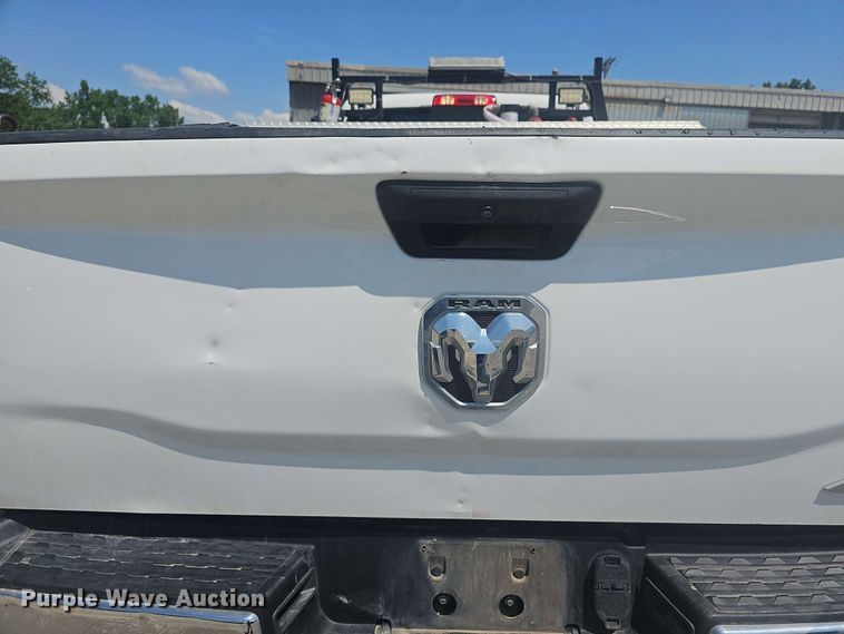 image for item EF3486 2019 Dodge Ram 2500 Crew Cab pickup truck