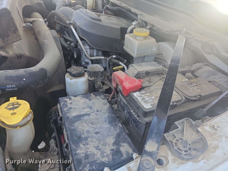 image for item EF3486 2019 Dodge Ram 2500 Crew Cab pickup truck