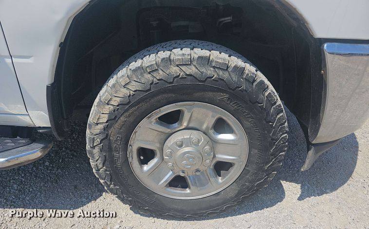 image for item EF3486 2019 Dodge Ram 2500 Crew Cab pickup truck