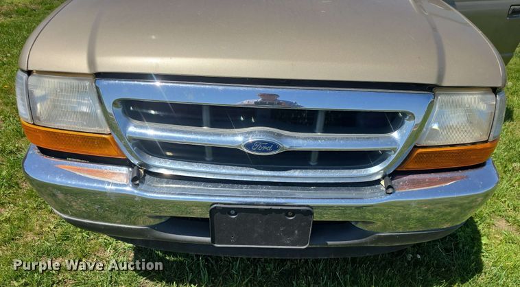 image for item EF3489 2000 Ford Ranger XLT SuperCab pickup truck
