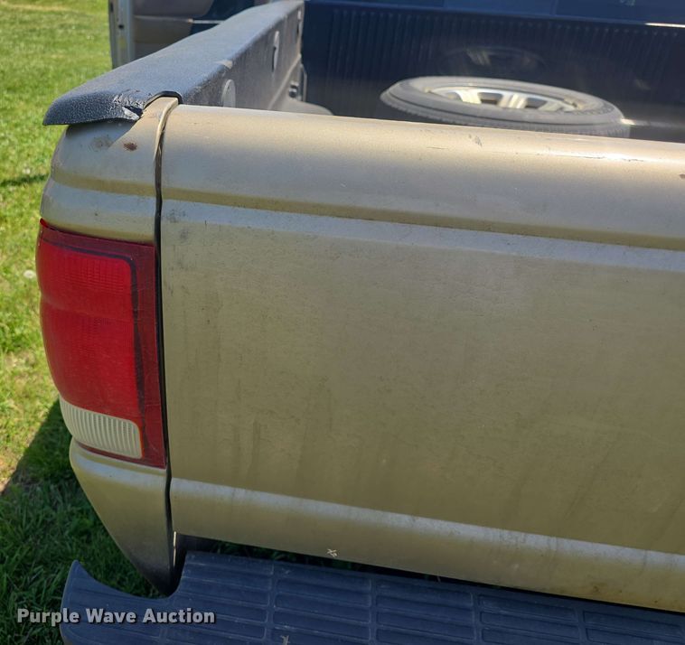 image for item EF3489 2000 Ford Ranger XLT SuperCab pickup truck