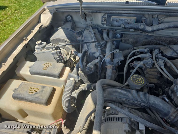 image for item EF3489 2000 Ford Ranger XLT SuperCab pickup truck