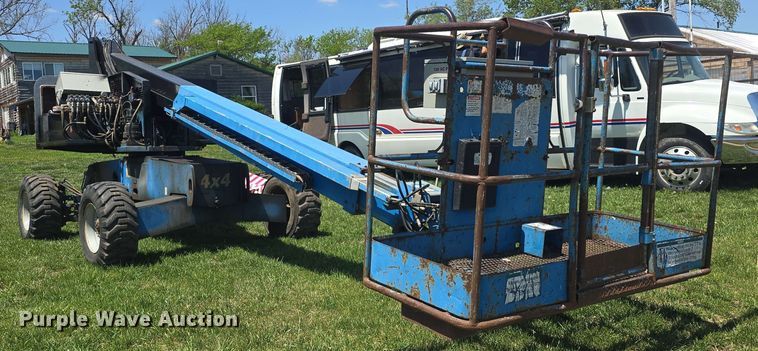 image for item EF3492 1999 Genie S-40 boom lift