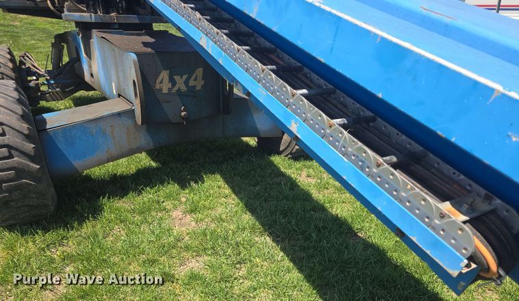 image for item EF3492 1999 Genie S-40 boom lift