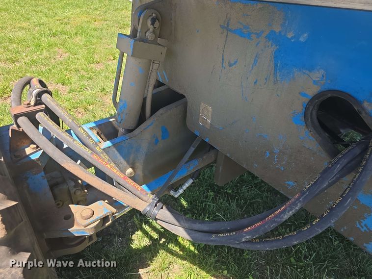 image for item EF3492 1999 Genie S-40 boom lift