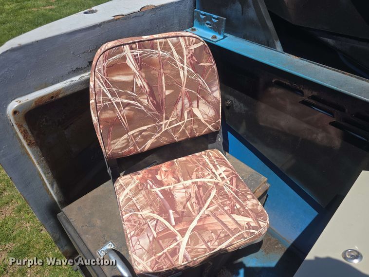 image for item EF3492 1999 Genie S-40 boom lift