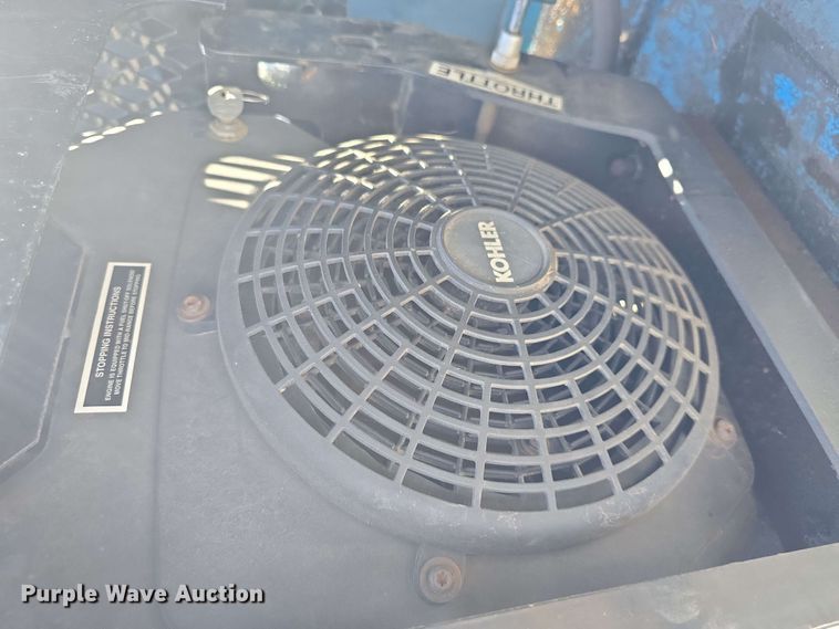 image for item EF3492 1999 Genie S-40 boom lift