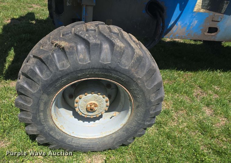 image for item EF3492 1999 Genie S-40 boom lift