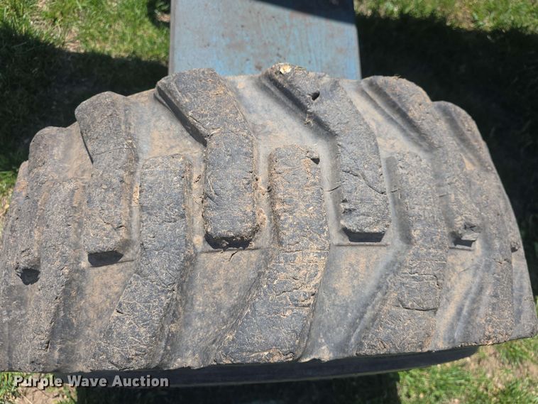 image for item EF3492 1999 Genie S-40 boom lift