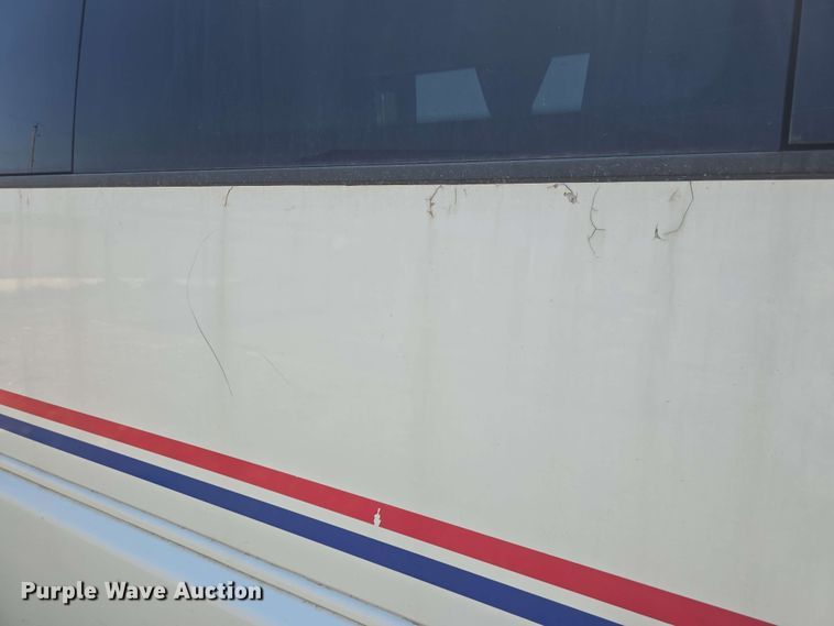 image for item EF3493 2009 International 3200 RV