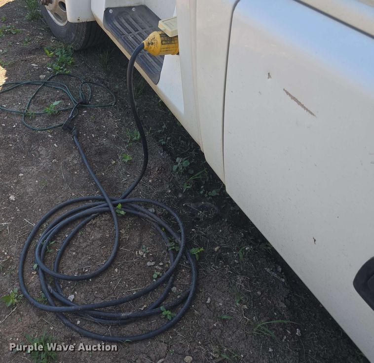 image for item EF3493 2009 International 3200 RV