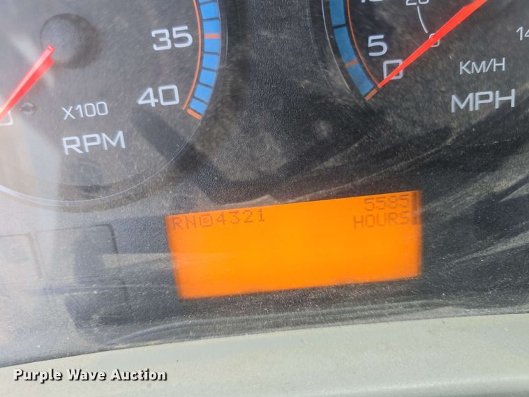 image for item EF3493 2009 International 3200 RV