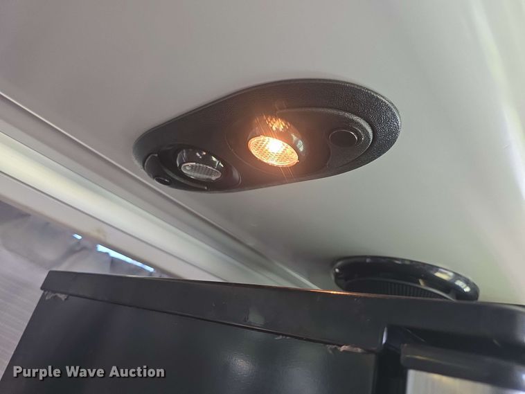 image for item EF3493 2009 International 3200 RV