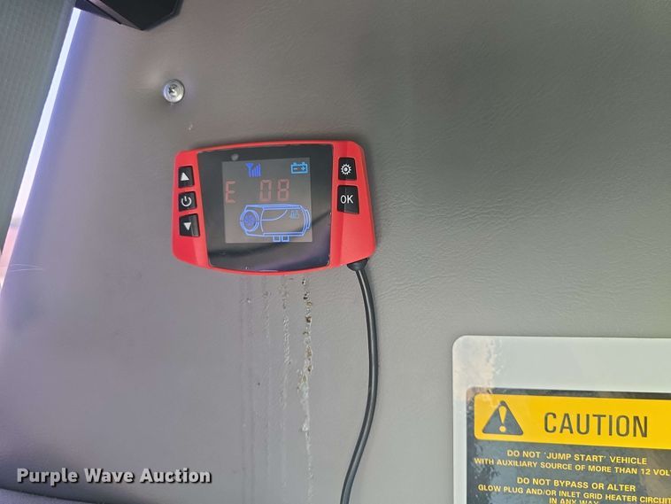 image for item EF3493 2009 International 3200 RV