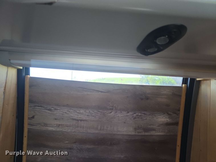 image for item EF3493 2009 International 3200 RV