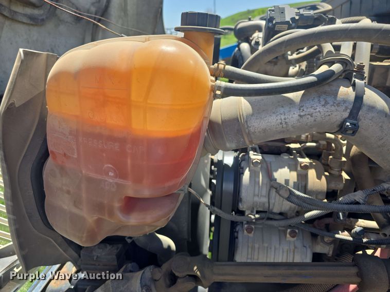 image for item EF3493 2009 International 3200 RV