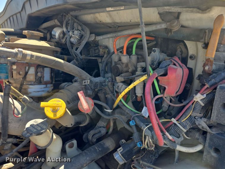 image for item EF3493 2009 International 3200 RV