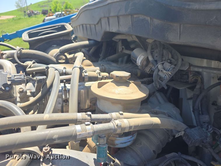 image for item EF3493 2009 International 3200 RV