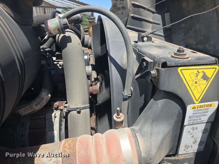 image for item EF3493 2009 International 3200 RV