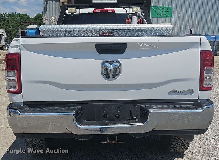 image for item EF3497 2020 Dodge Ram 2500 Crew Cab pickup truck