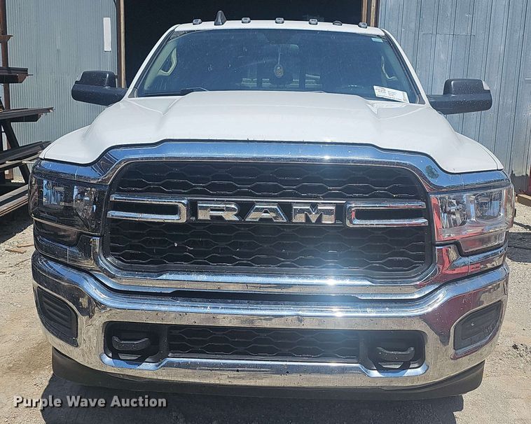 image for item EF3498 2020 Dodge Ram 2500 Crew Cab pickup truck