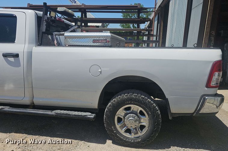 image for item EF3498 2020 Dodge Ram 2500 Crew Cab pickup truck