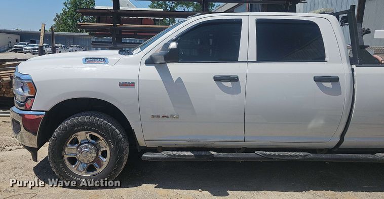image for item EF3498 2020 Dodge Ram 2500 Crew Cab pickup truck
