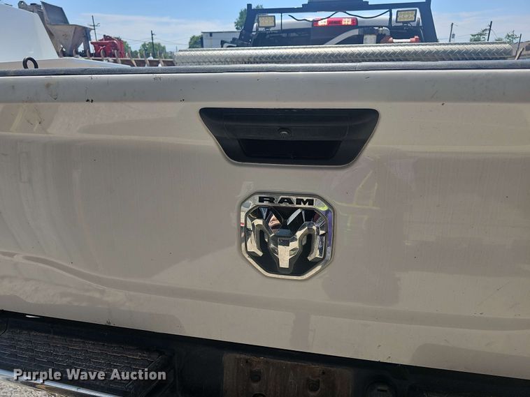 image for item EF3498 2020 Dodge Ram 2500 Crew Cab pickup truck