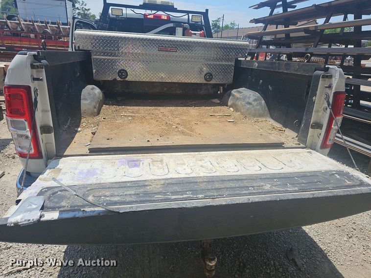 image for item EF3498 2020 Dodge Ram 2500 Crew Cab pickup truck