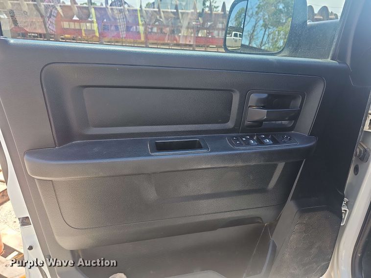 image for item EF3498 2020 Dodge Ram 2500 Crew Cab pickup truck