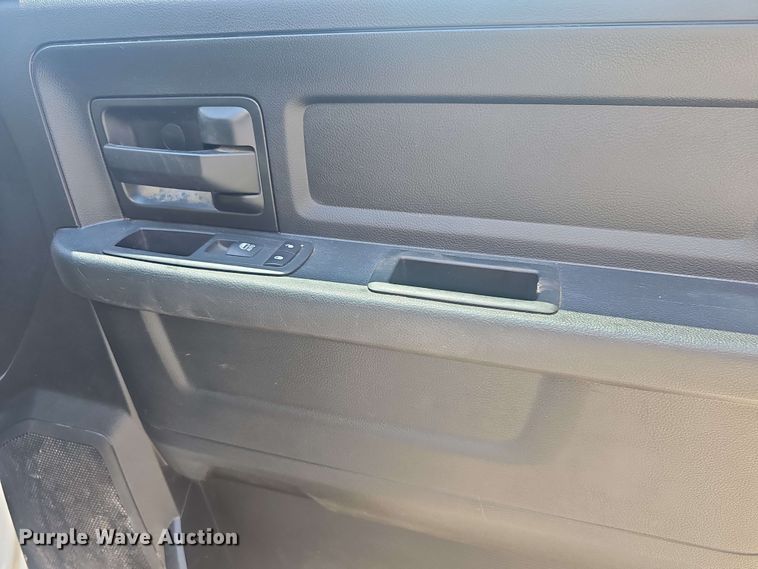 image for item EF3498 2020 Dodge Ram 2500 Crew Cab pickup truck