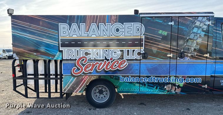 image for item EG2351 2015 Ford Transit 350 utility / service van