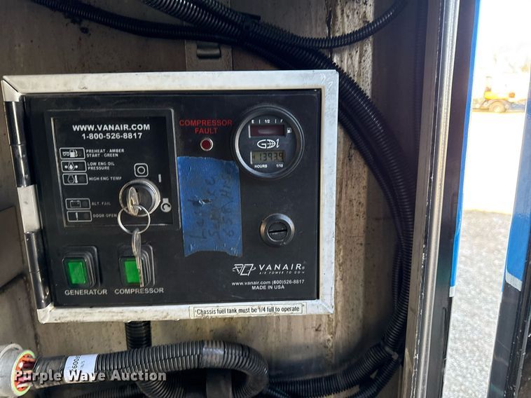 image for item EG2351 2015 Ford Transit 350 utility / service van