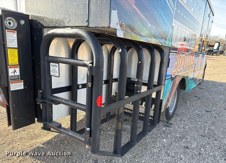 image for item EG2351 2015 Ford Transit 350 utility / service van